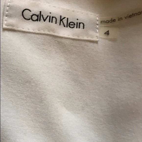 Calvin Klein - Picture 5 of 6